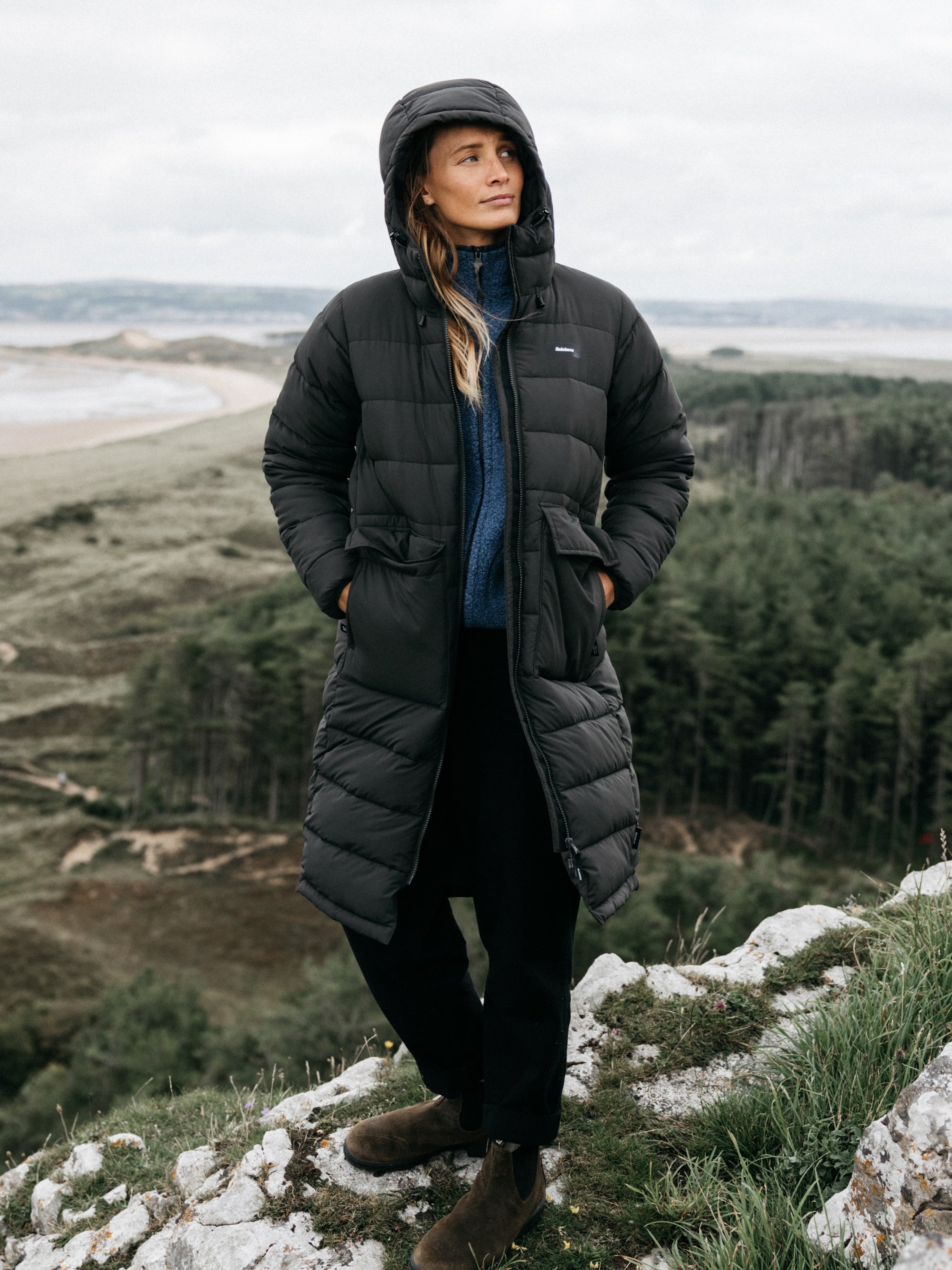 Finisterre Women's Lapwing Jacket - Black