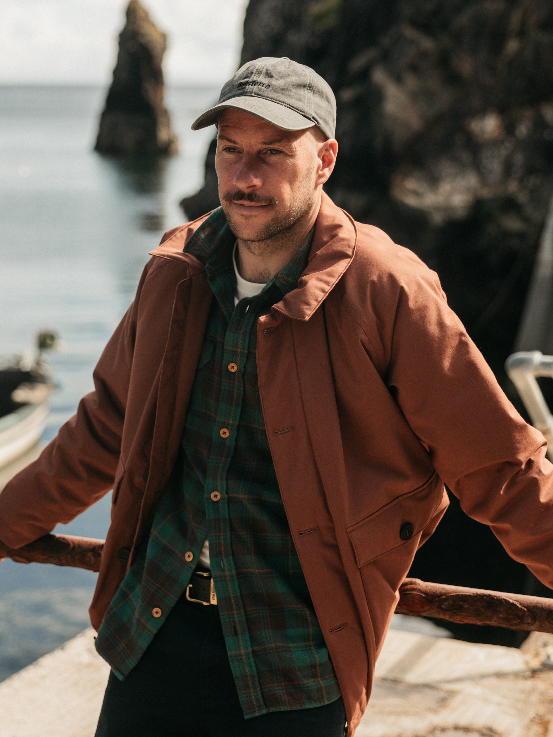 Men's Insulated Jacket in Mahogany Brown - Shipyard | Finisterre