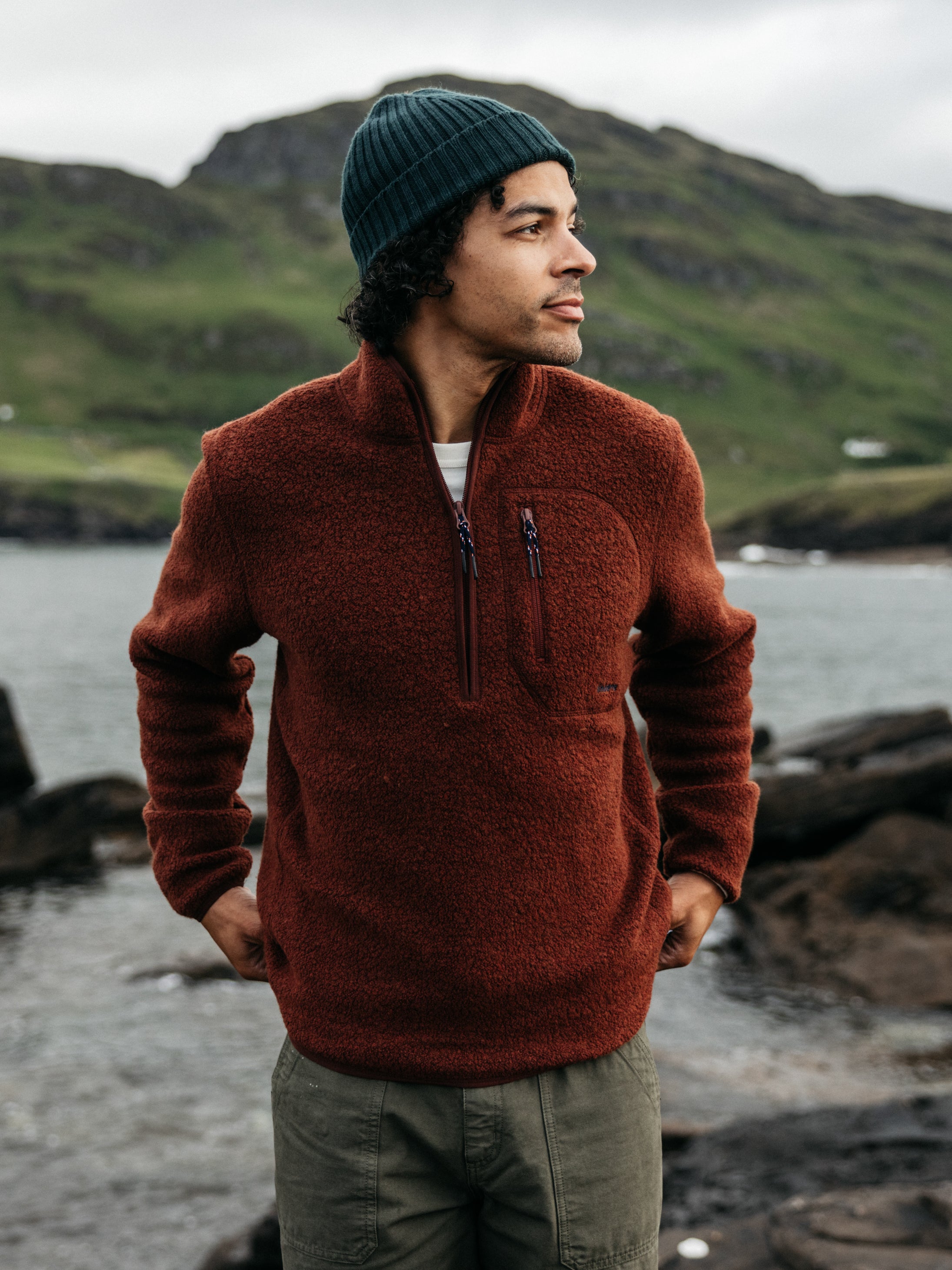 Men's Recycled Wool Fleece in Mahogany Brown - Portell | Finisterre