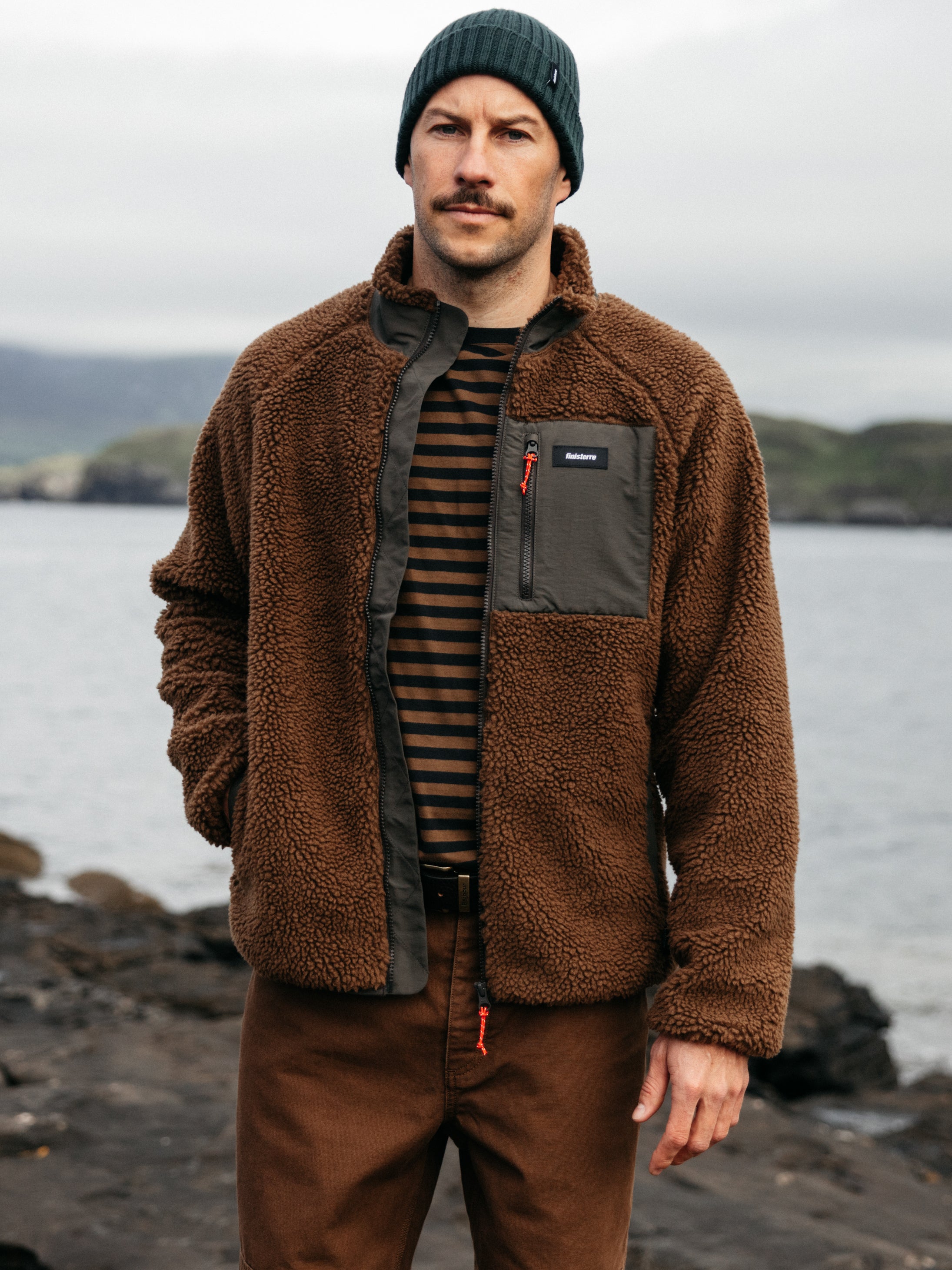 Men's Full Zip Fleece in Acorn Brown/Raven - Offshore | Finisterre