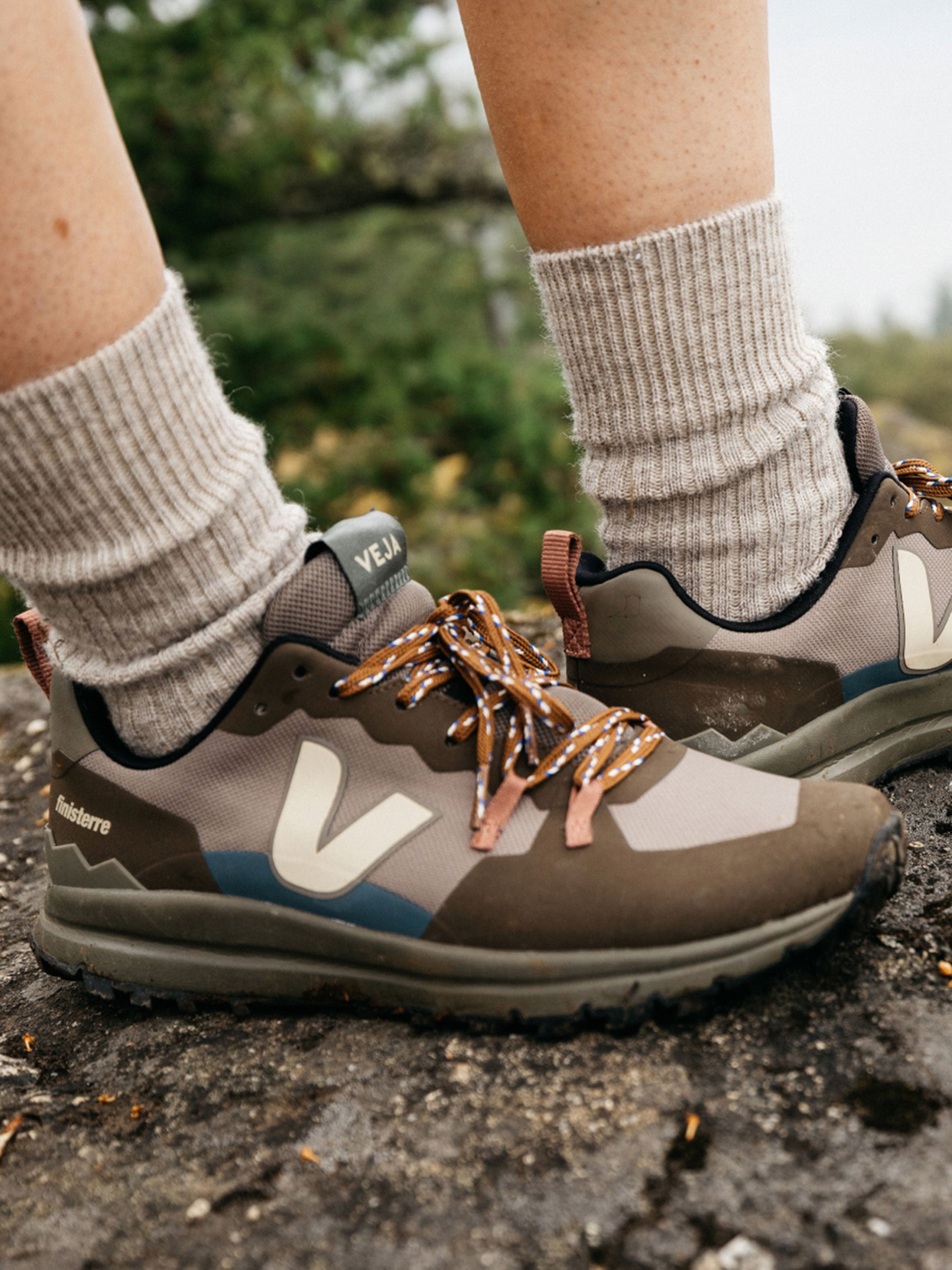 Fitz Roy Trail Shoe in Basalte/Almond Brown - VEJA | Finisterre