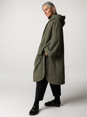 Amy Powney + Finisterre Beach Robe