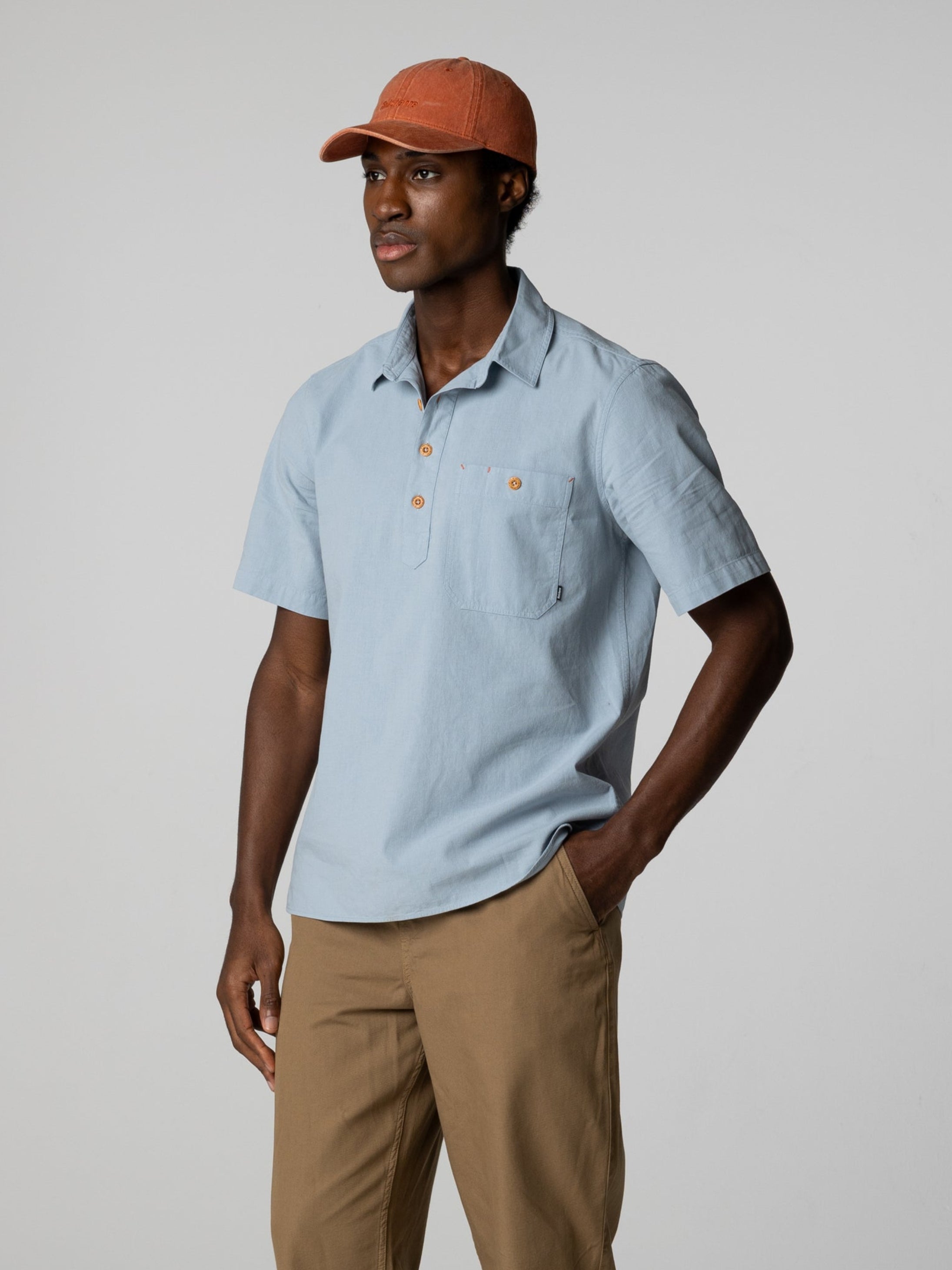 Men's Hemp Short Sleeve Shirt in Blue - Hendra | Finisterre